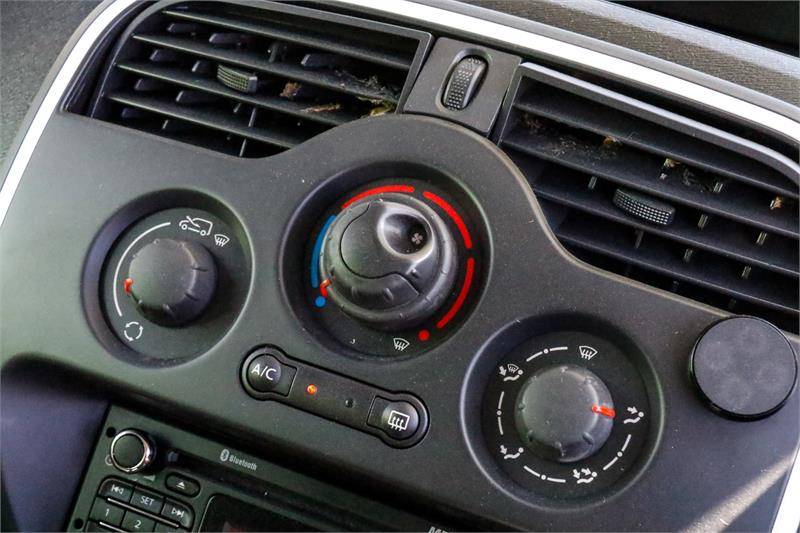 2015 RENAULT KANGOO F61 PHASE II AUTOMATIC VAN