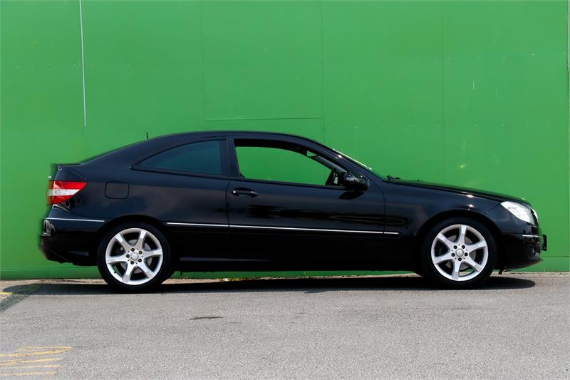 2009 MERCEDES-BENZ CLC-CLASS CL203 AUTOMATIC COUPE