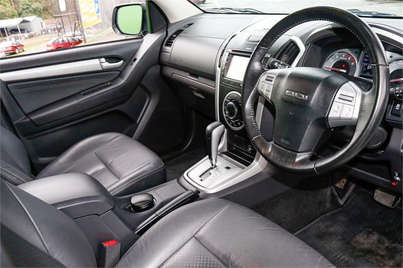 2016 ISUZU MU-X LS-T SPORTS AUTOMATIC WAGON