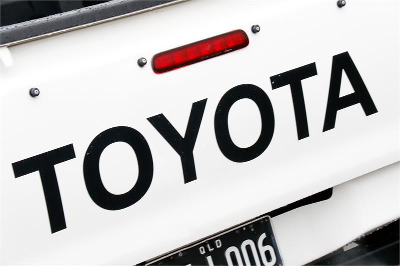 2009 TOYOTA HILUX KUN26R SR5 MANUAL UTILITY