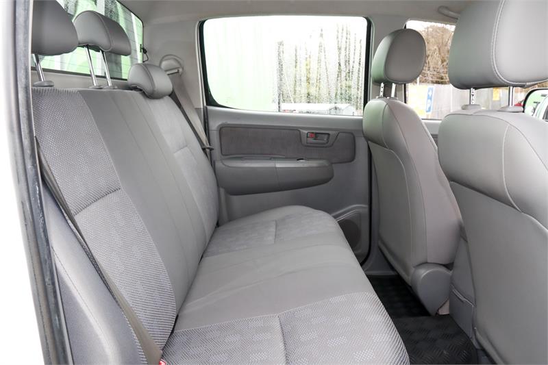 2009 TOYOTA HILUX KUN26R SR5 MANUAL UTILITY