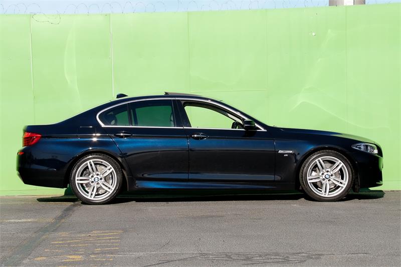 2016 BMW 5 SERIES F10 LCI 528I SPORTS AUTOMATIC SEDAN