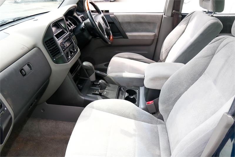 2002 MITSUBISHI PAJERO NM GLS SPORTS AUTOMATIC WAGON