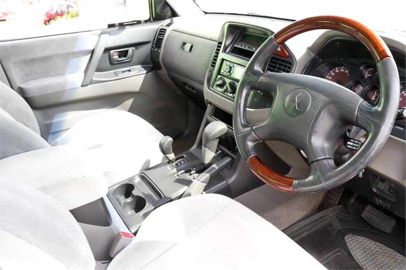2002 MITSUBISHI PAJERO NM GLS SPORTS AUTOMATIC WAGON