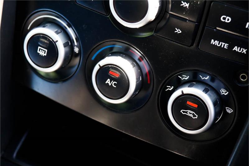 2009 HOLDEN COMMODORE VE SV6 SPORTS AUTOMATIC SEDAN