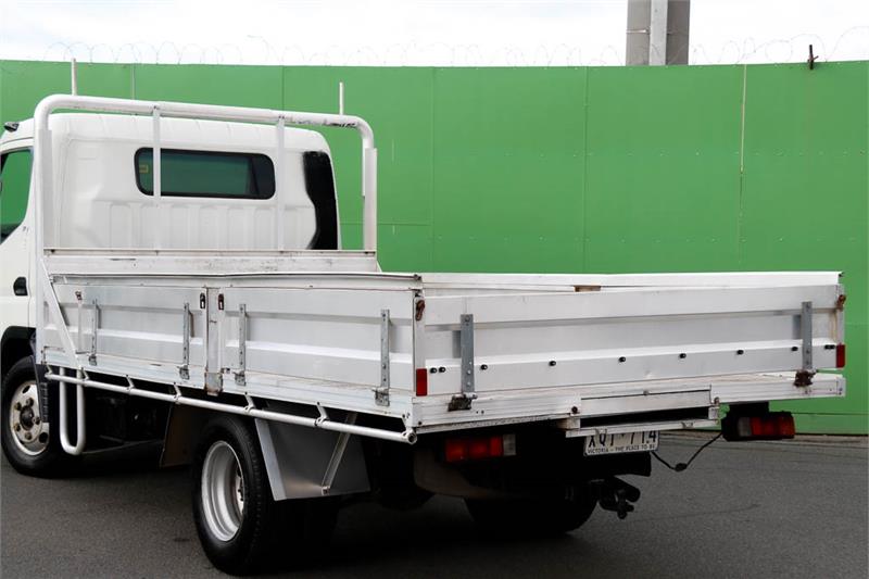 2005 MITSUBISHI CANTER FE83P TRAY
