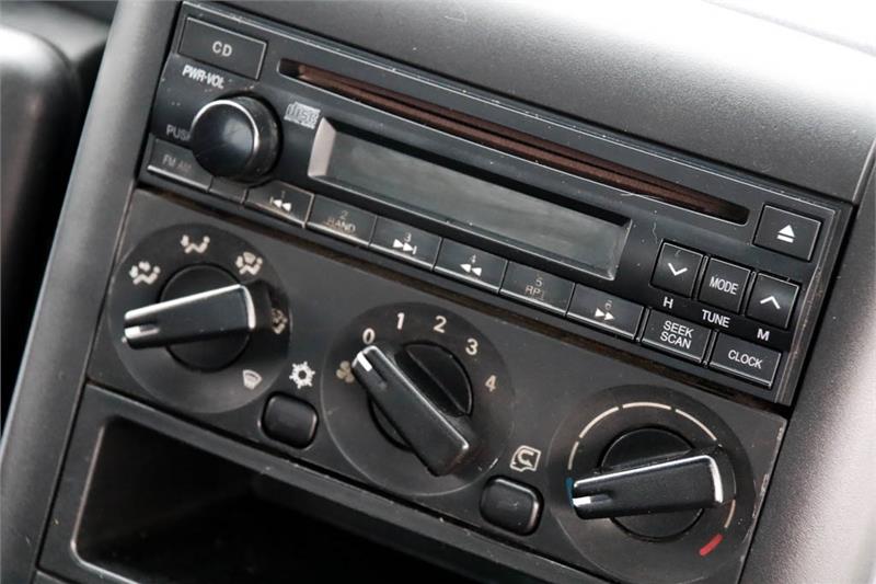 2005 MITSUBISHI CANTER FE83P TRAY