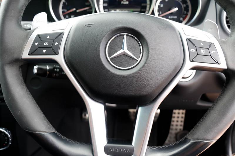 2012 MERCEDES-BENZ C-CLASS W204 C63 AMG SPORTS AUTOMATIC SEDAN