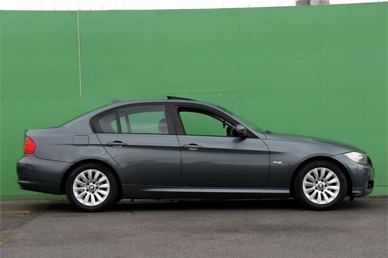 2009 BMW 3 SERIES E90 320I SPORTS AUTOMATIC SEDAN