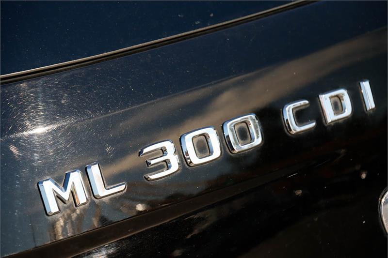 2010 MERCEDES-BENZ M-CLASS W164 ML300 CDI BLUEEFFICIENCY SPORTS AUTOMATIC WAGON