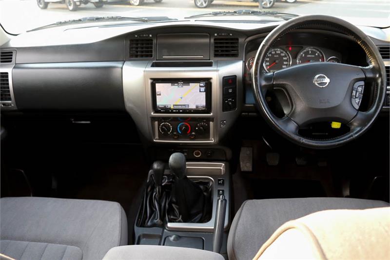 2016 NISSAN PATROL Y61 GU 10 ST MANUAL WAGON
