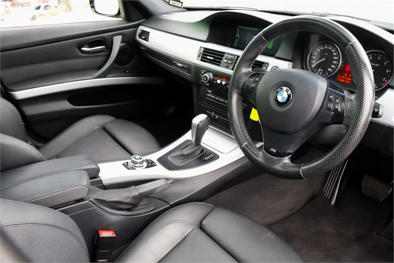 2010 BMW 3 SERIES E90 325I SPORTS AUTOMATIC SEDAN