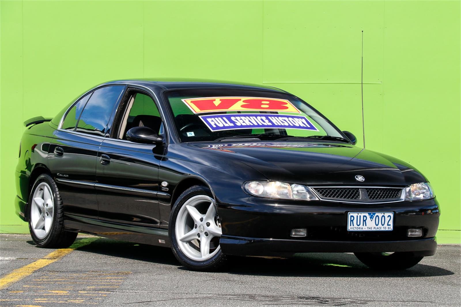 2002 HOLDEN CALAIS VX II AUTOMATIC SEDAN