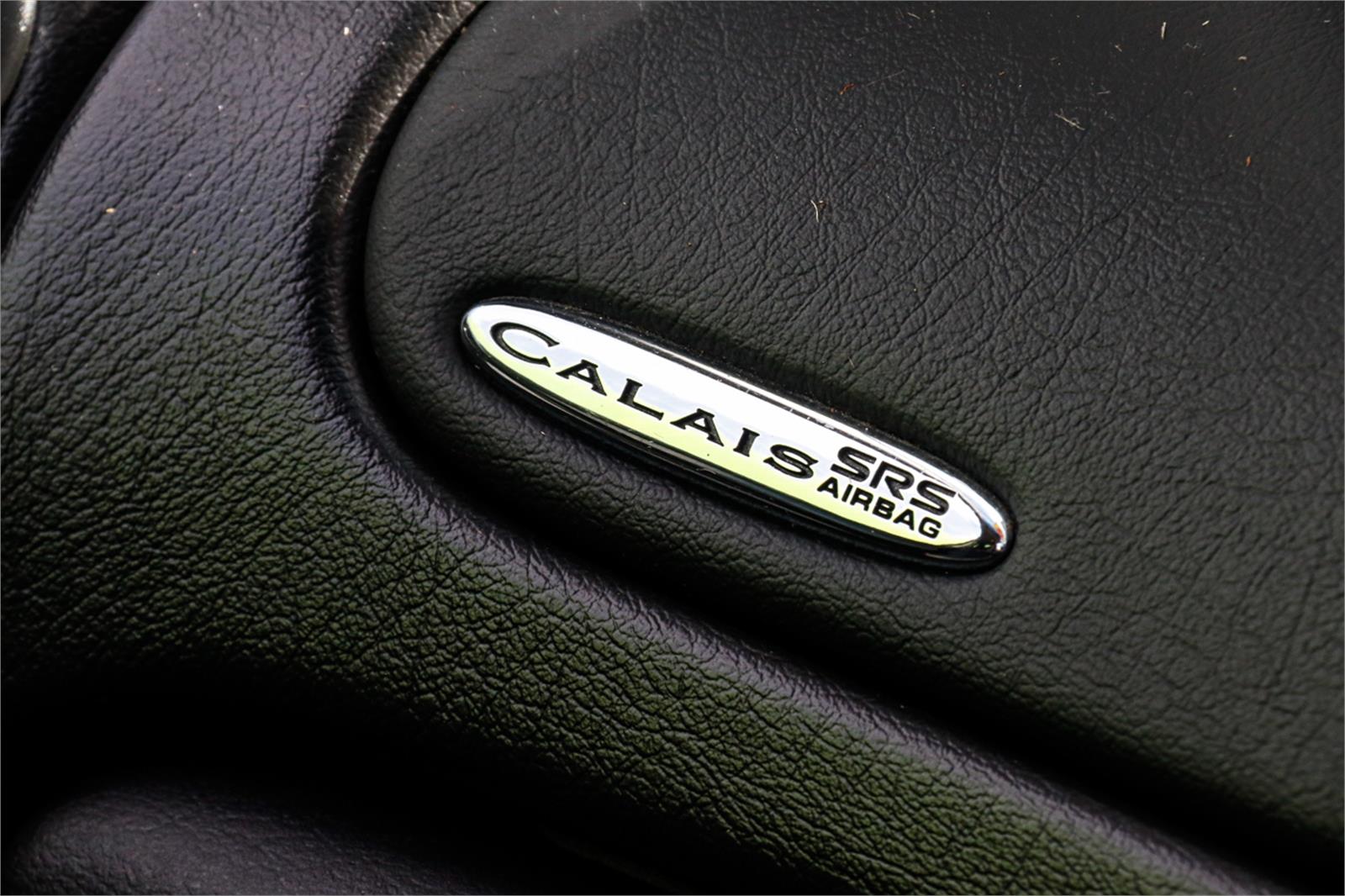 2002 HOLDEN CALAIS VX II AUTOMATIC SEDAN