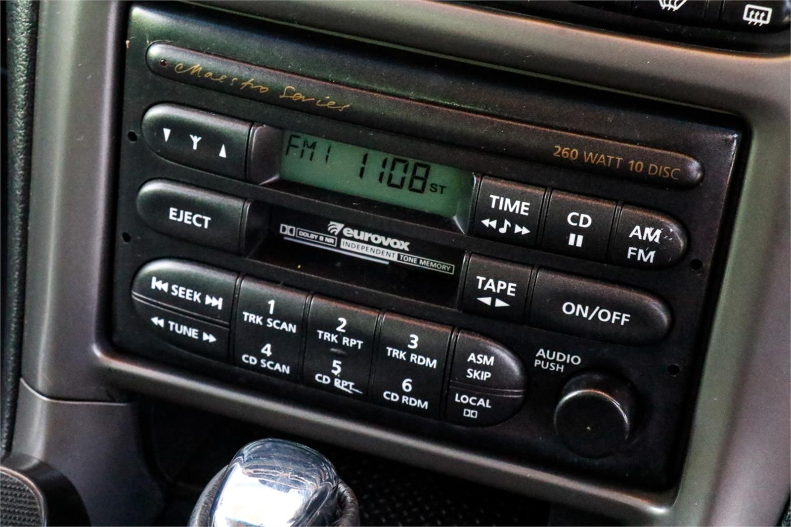 2002 HOLDEN CALAIS VX II AUTOMATIC SEDAN
