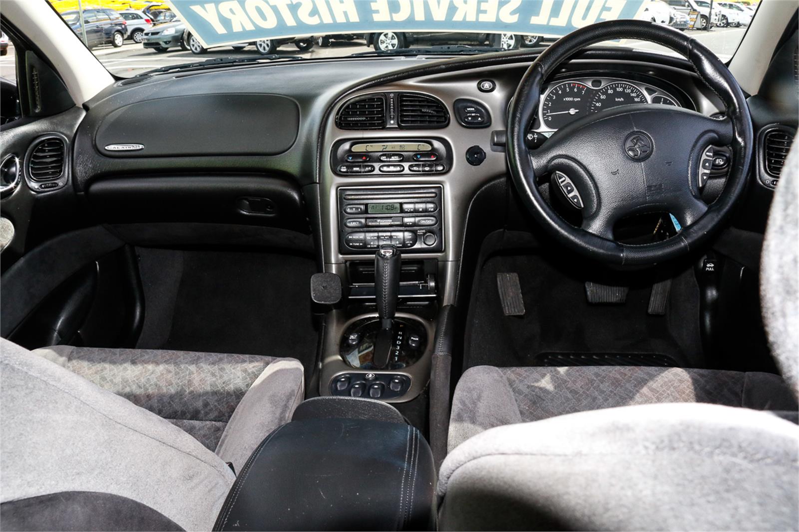 2002 HOLDEN CALAIS VX II AUTOMATIC SEDAN
