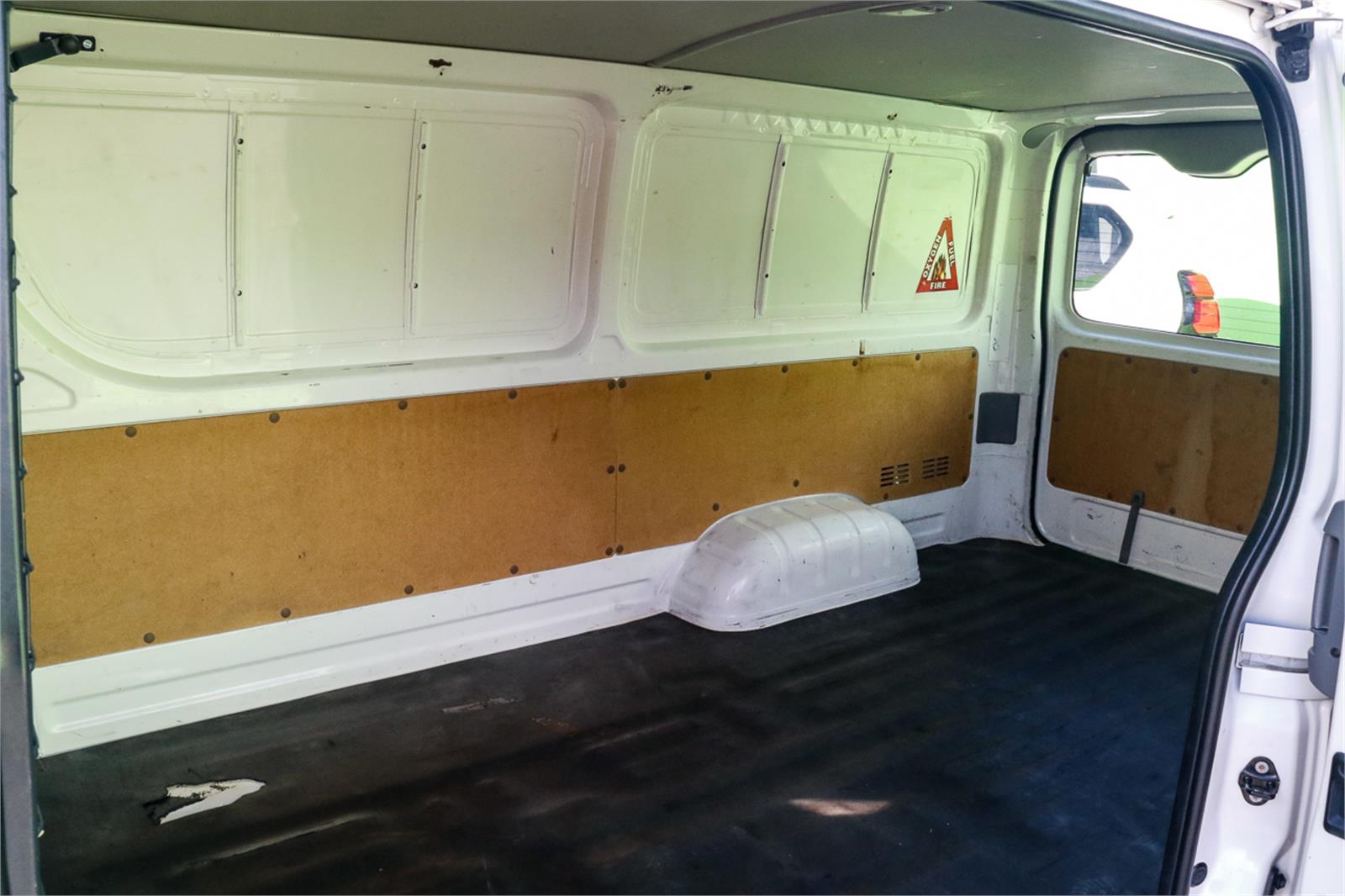 2008 TOYOTA HIACE KDH201R MANUAL VAN