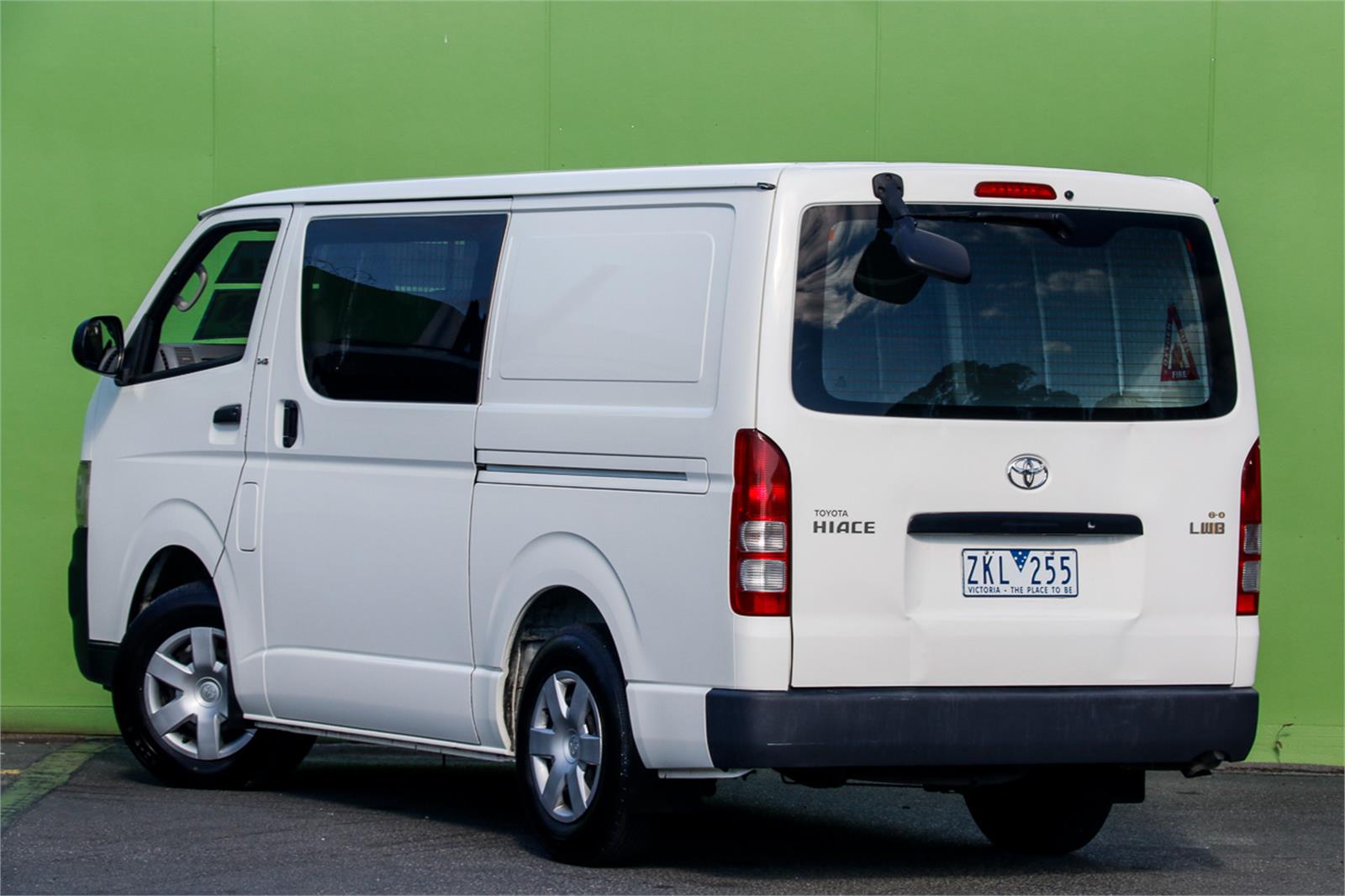2008 TOYOTA HIACE KDH201R MANUAL VAN