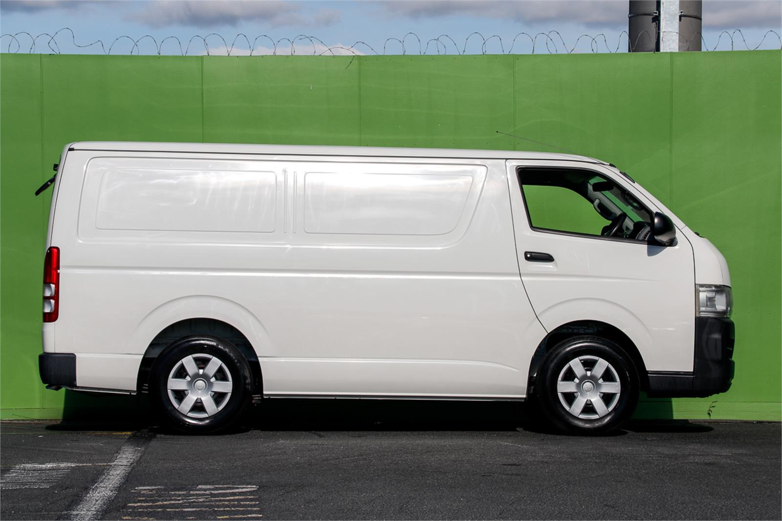 2008 TOYOTA HIACE KDH201R MANUAL VAN