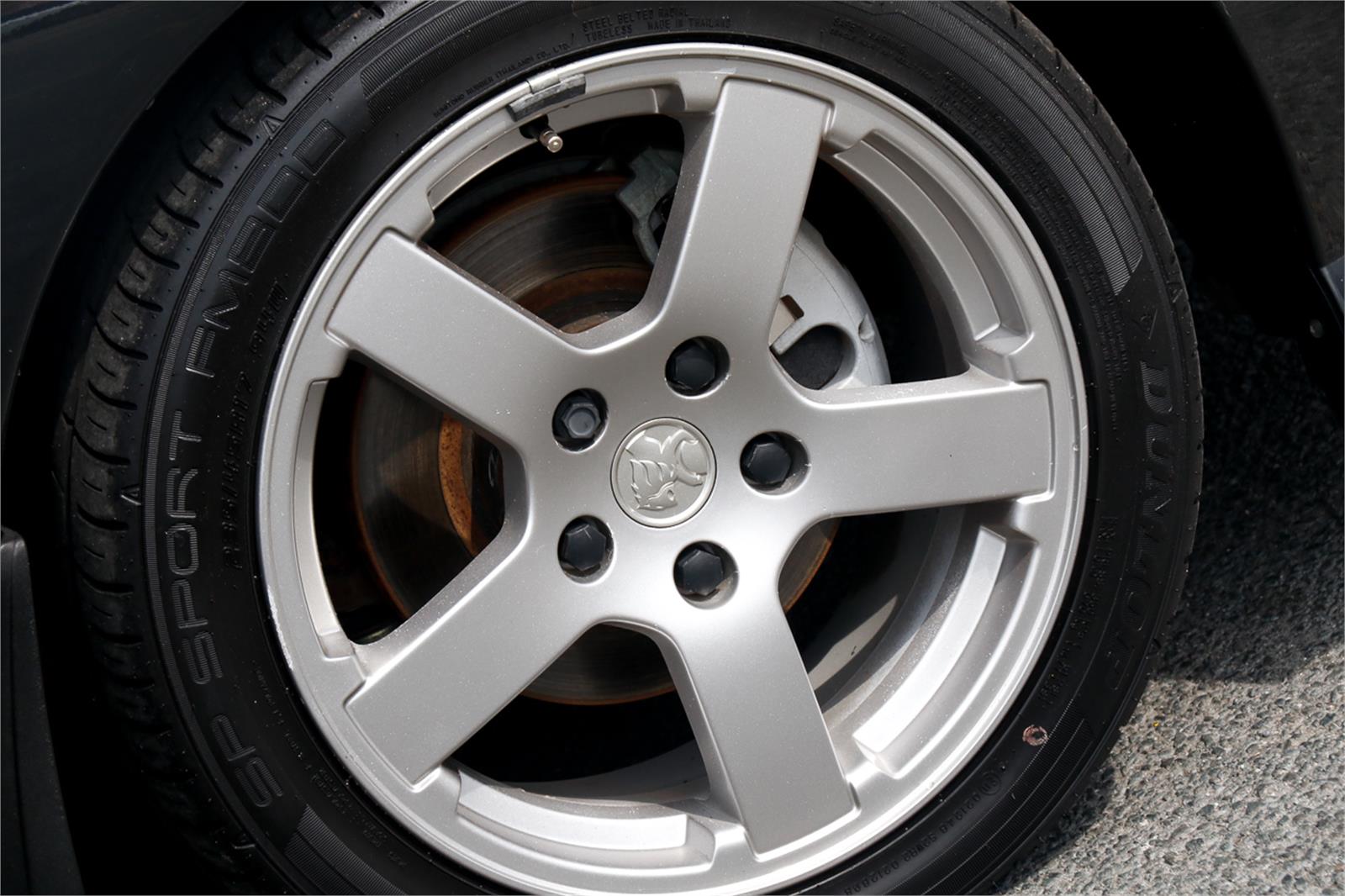 2005 HOLDEN COMMODORE VZ SPORTS AUTOMATIC SEDAN