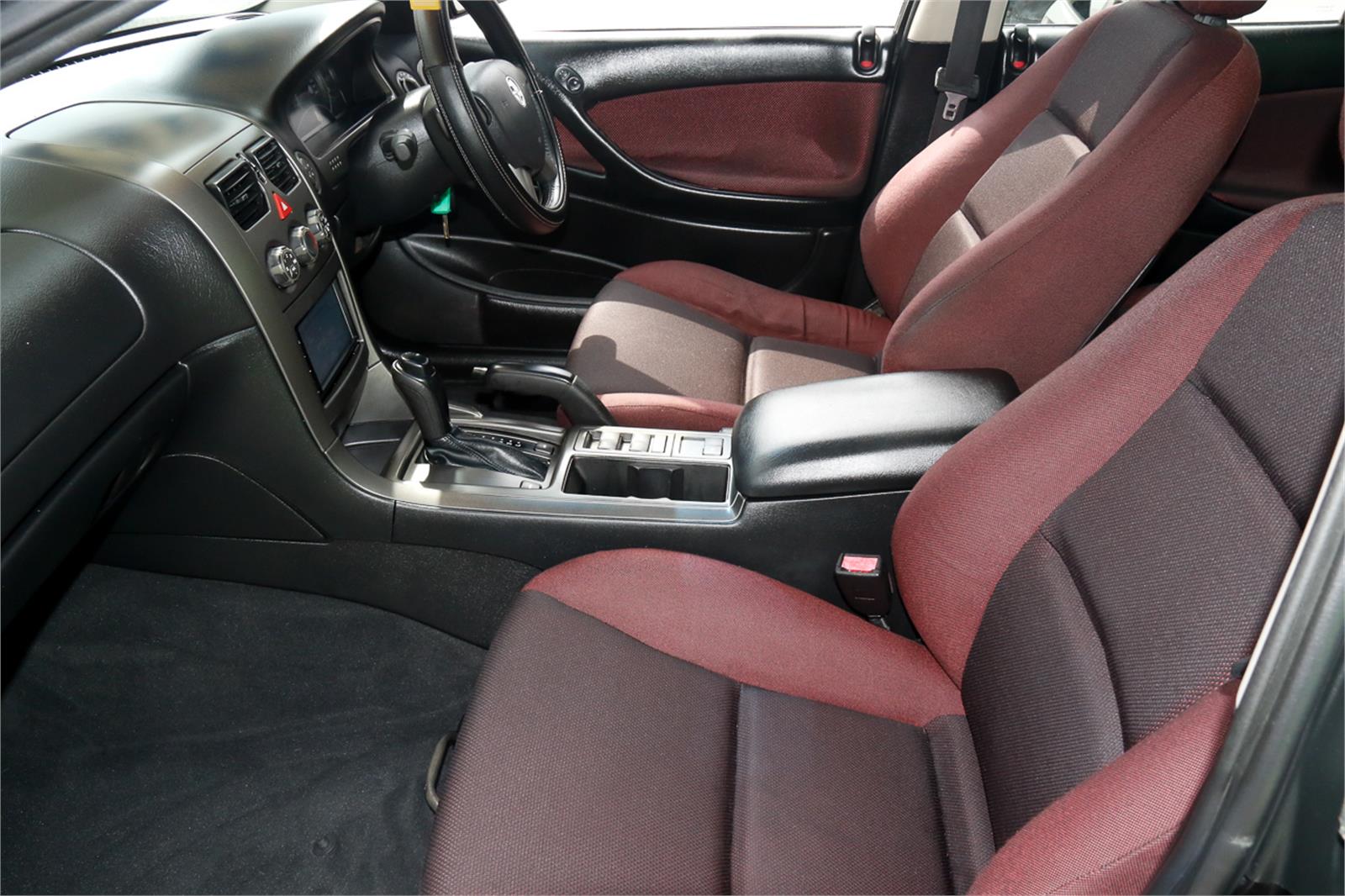 2005 HOLDEN COMMODORE VZ SPORTS AUTOMATIC SEDAN