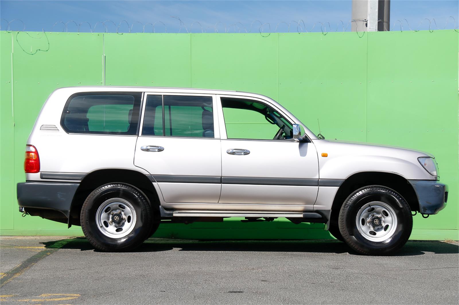 1999 TOYOTA LANDCRUISER FZJ105R GXL AUTOMATIC WAGON