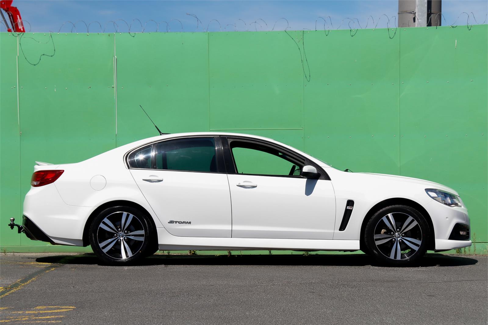 2015 HOLDEN COMMODORE VF SV6 MANUAL SEDAN