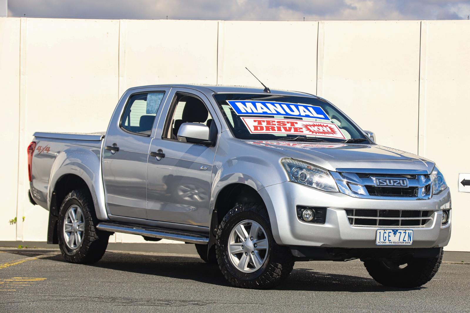 2015 ISUZU D-MAX LS-M MANUAL CREW CAB UTILITY