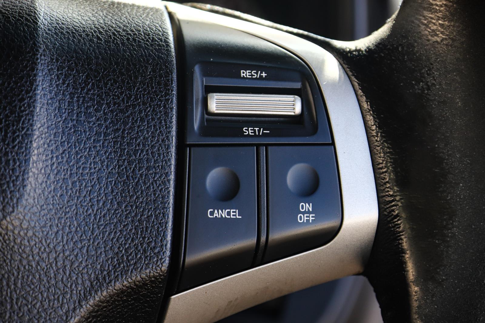2015 ISUZU D-MAX LS-M MANUAL CREW CAB UTILITY