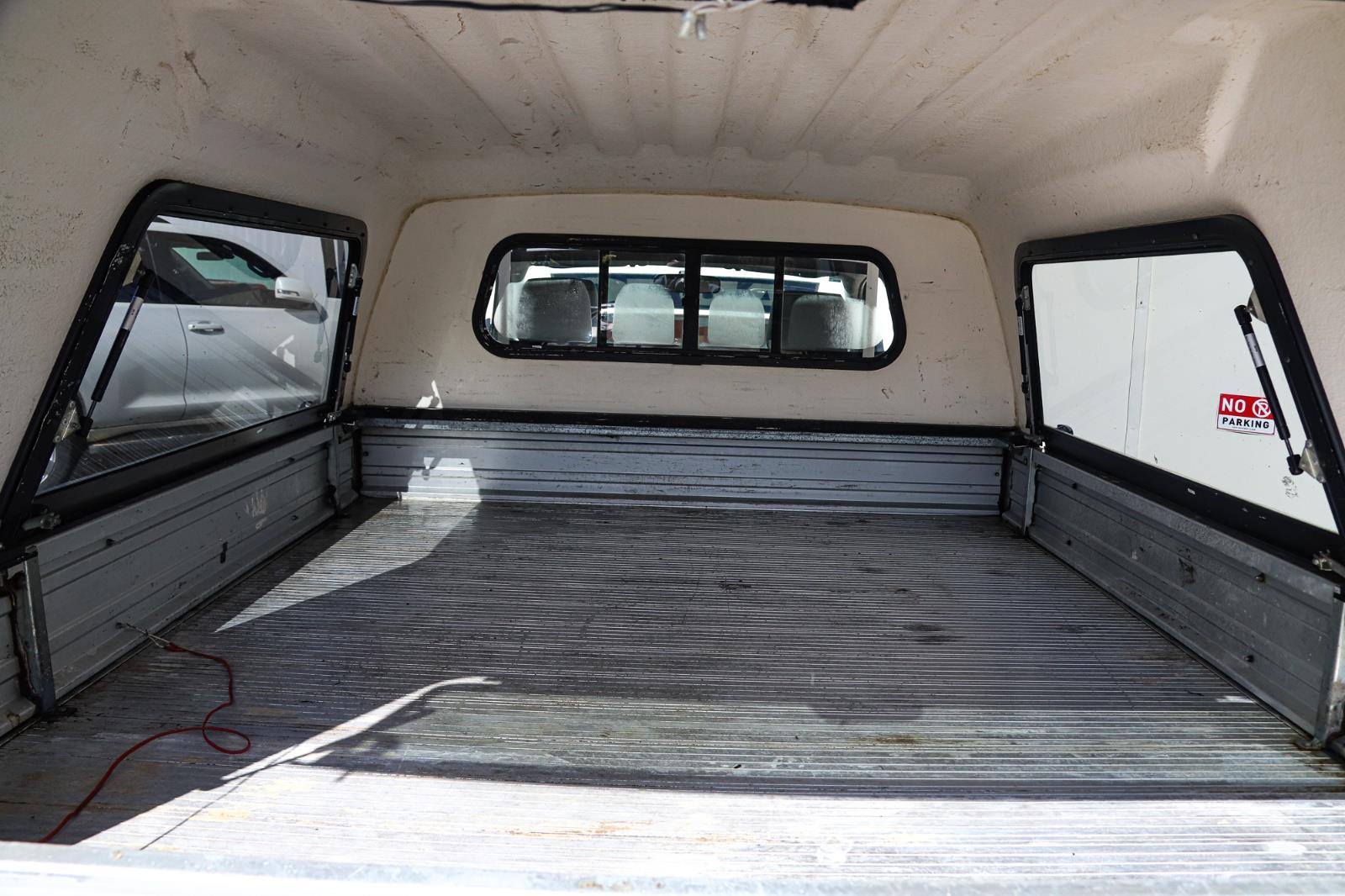 2009 TOYOTA HILUX TGN16R WORKMATE AUTOMATIC CAB CHASSIS