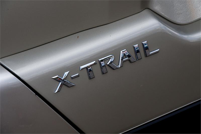 2010 NISSAN X-TRAIL T31 MY11 ST-L (4x4) CVT AUTO 6 SP SEQUENTIAL 4D WAGON
