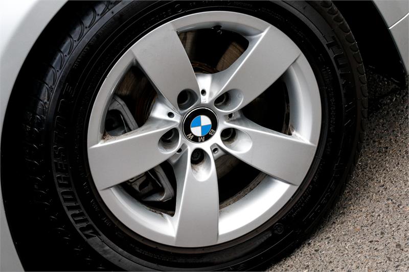 2010 BMW 5 E60 MY09 20d 6 SP AUTOMATIC STEPTRONIC 4D SEDAN