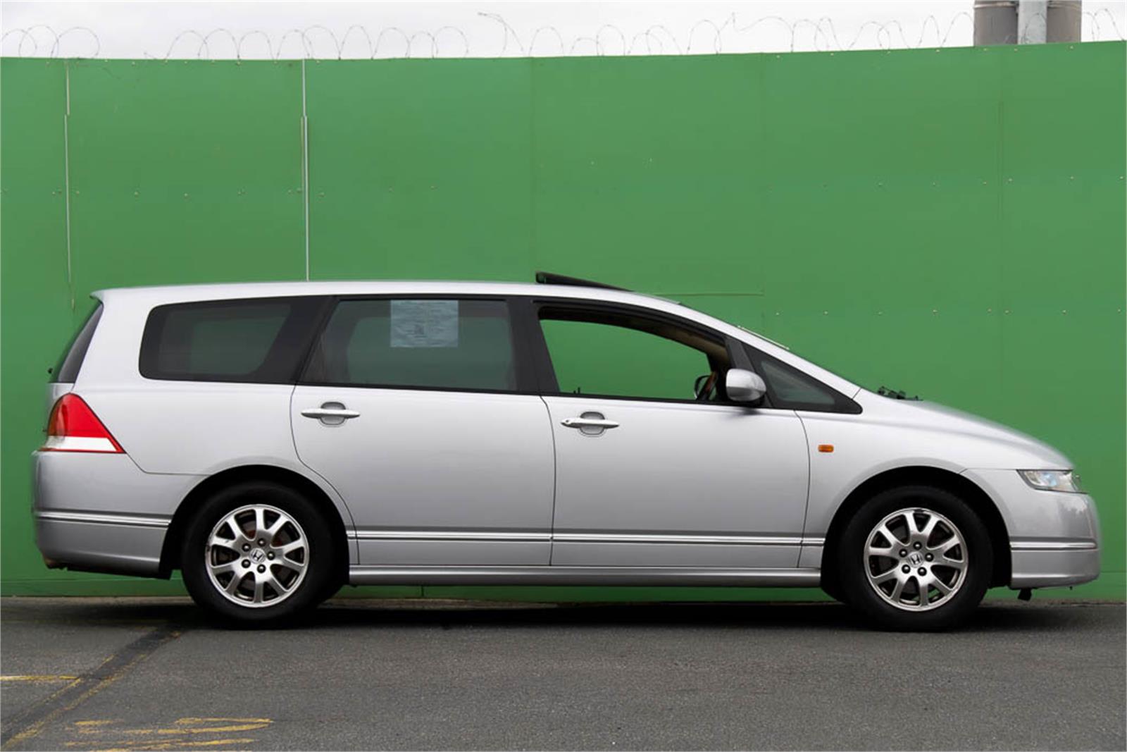 2004 HONDA ODYSSEY 3RD GEN LUXURY SPORTS AUTOMATIC WAGON