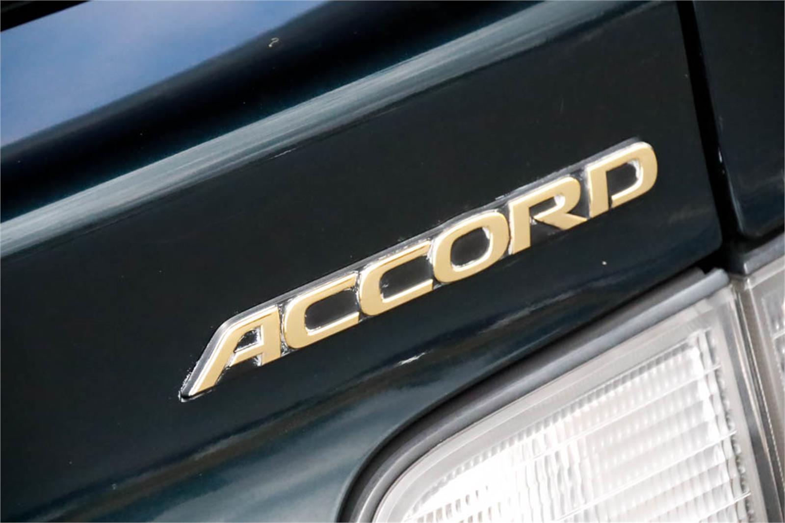 1996 HONDA ACCORD EXI AUTOMATIC SEDAN