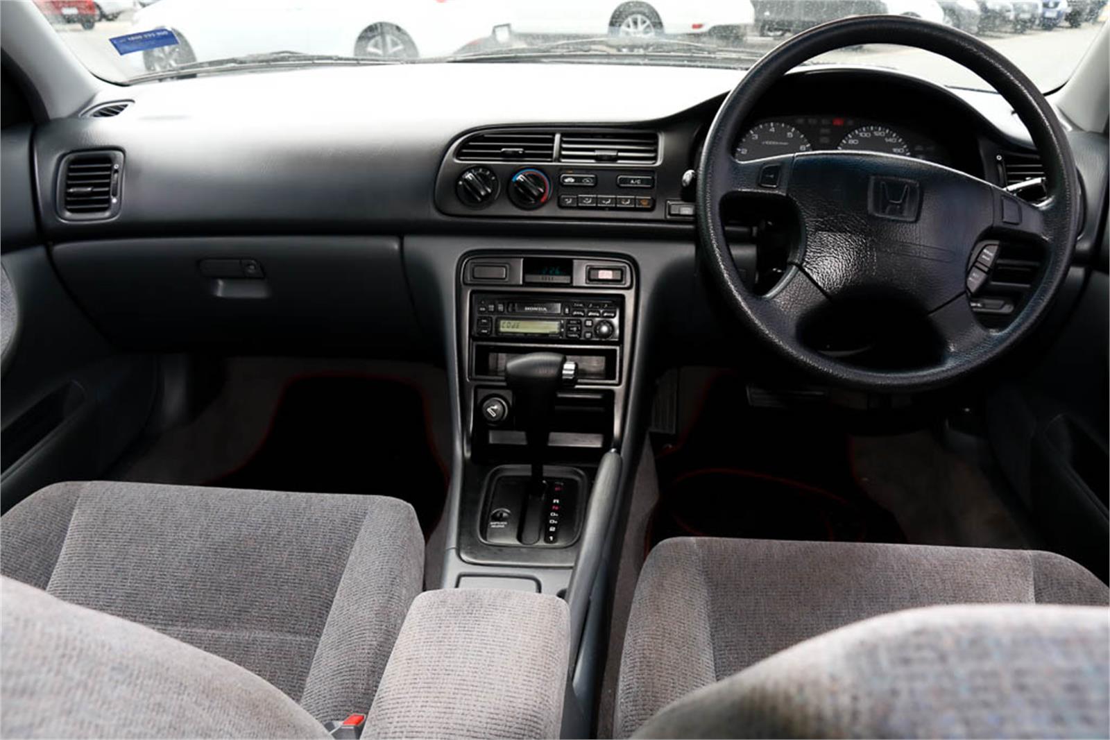 1996 HONDA ACCORD EXI AUTOMATIC SEDAN