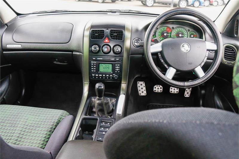 2002 HOLDEN COMMODORE VY SS MANUAL SEDAN