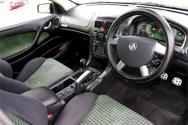 2002 HOLDEN COMMODORE VY SS MANUAL SEDAN