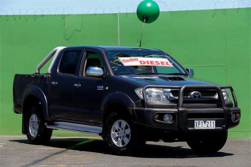 2010 TOYOTA HILUX KUN26R SR5 AUTOMATIC UTILITY