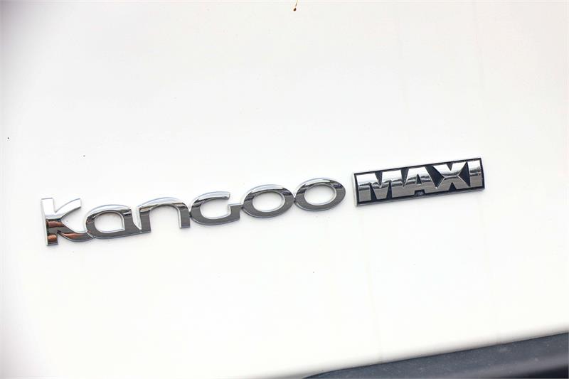 2018 RENAULT KANGOO PHASE II MAXI SPORTS AUTOMATIC DUAL CLUTCH VAN
