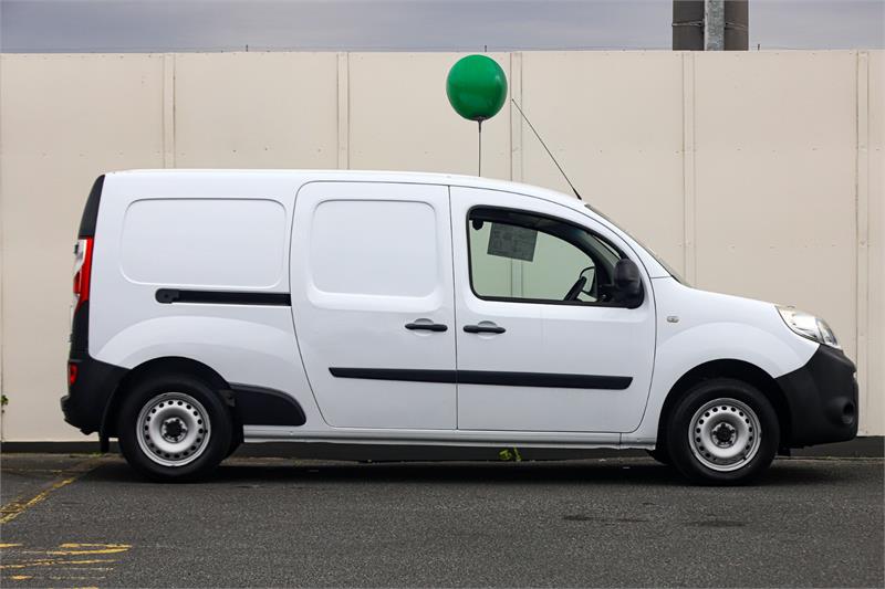 2018 RENAULT KANGOO PHASE II MAXI SPORTS AUTOMATIC DUAL CLUTCH VAN