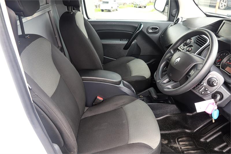 2018 RENAULT KANGOO PHASE II MAXI SPORTS AUTOMATIC DUAL CLUTCH VAN
