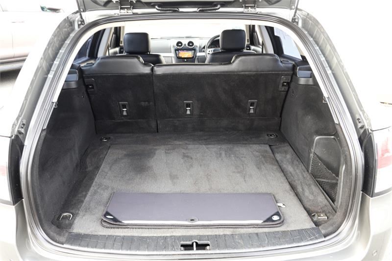 2011 HOLDEN COMMODORE VE II SS V SPORTS AUTOMATIC WAGON
