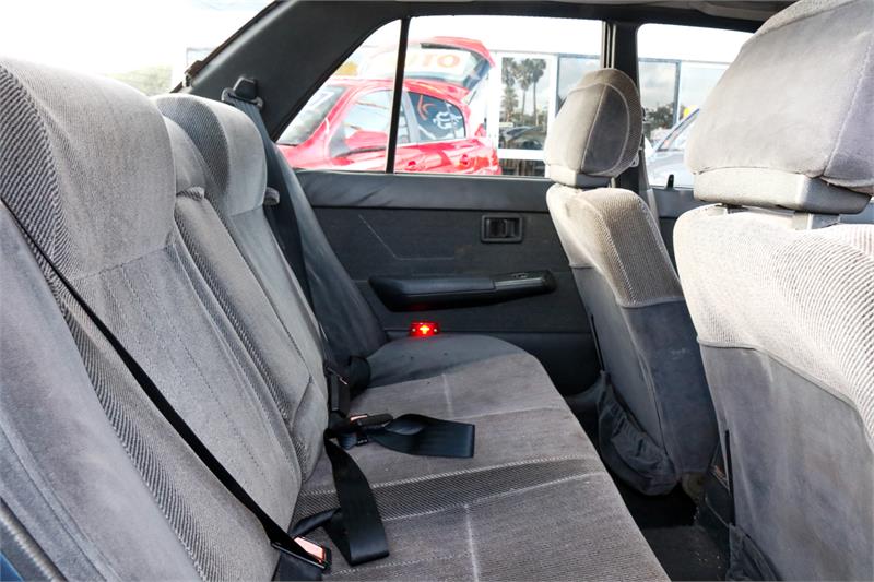 1991 FORD CORSAIR UA GHIA AUTOMATIC SEDAN