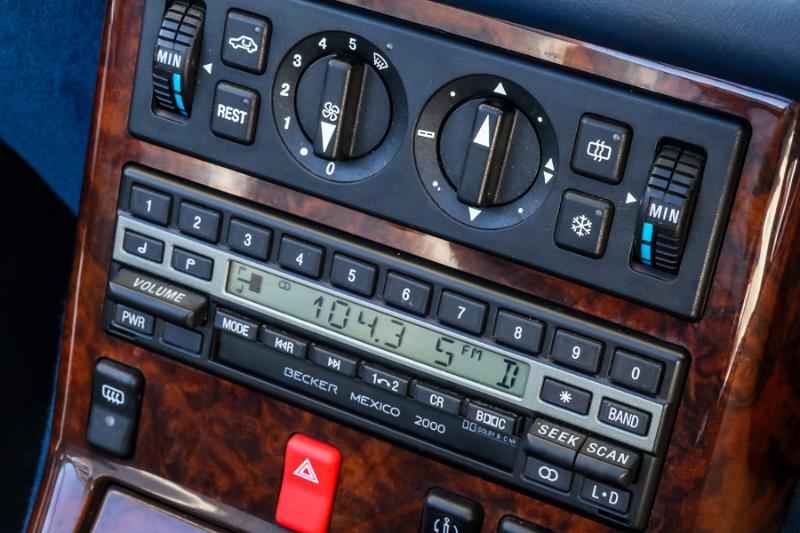 1991 MERCEDES-BENZ 500 SL 4 SP AUTOMATIC 2D CONVERTIBLE