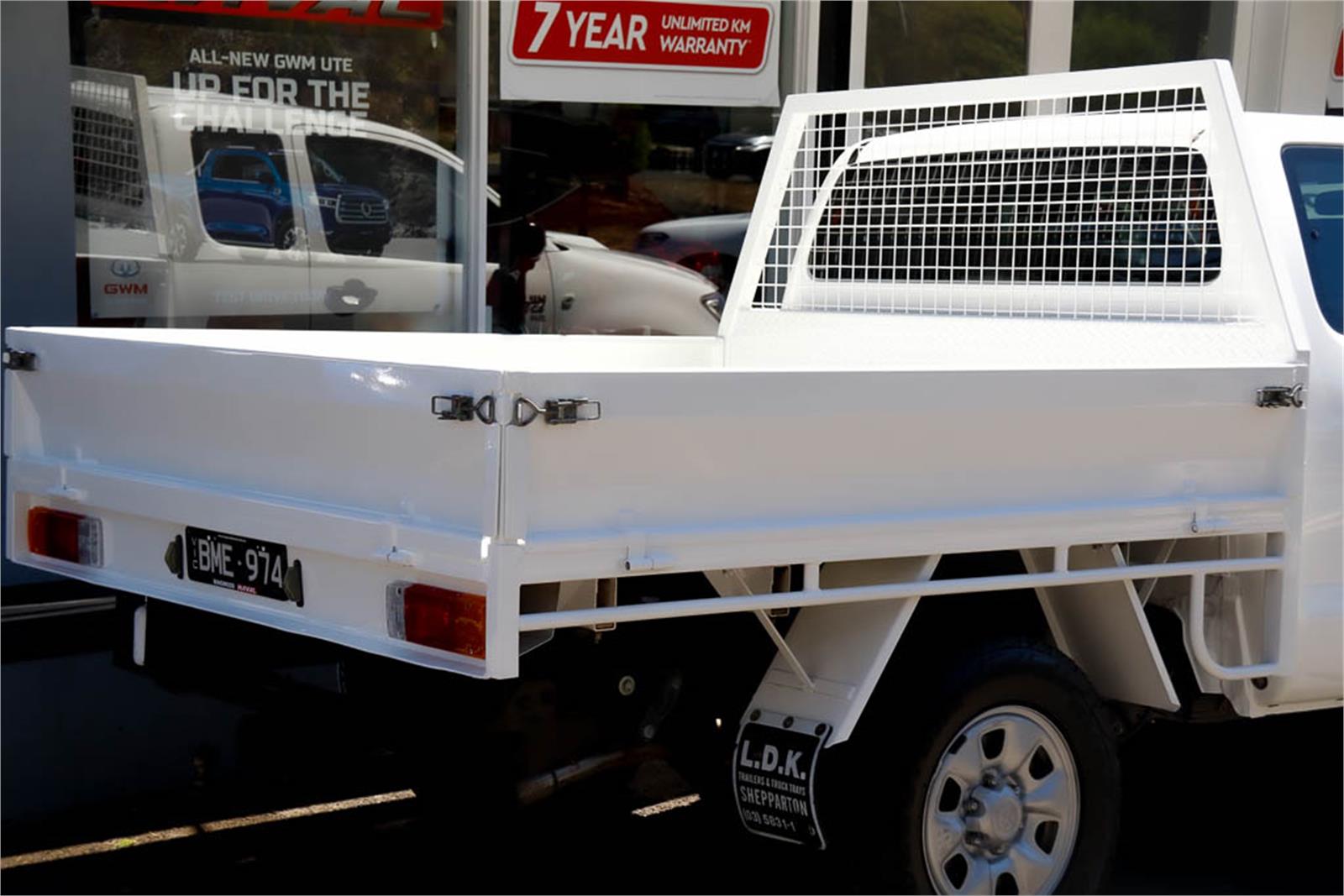 2011 TOYOTA HILUX KUN26R SR MANUAL CAB CHASSIS