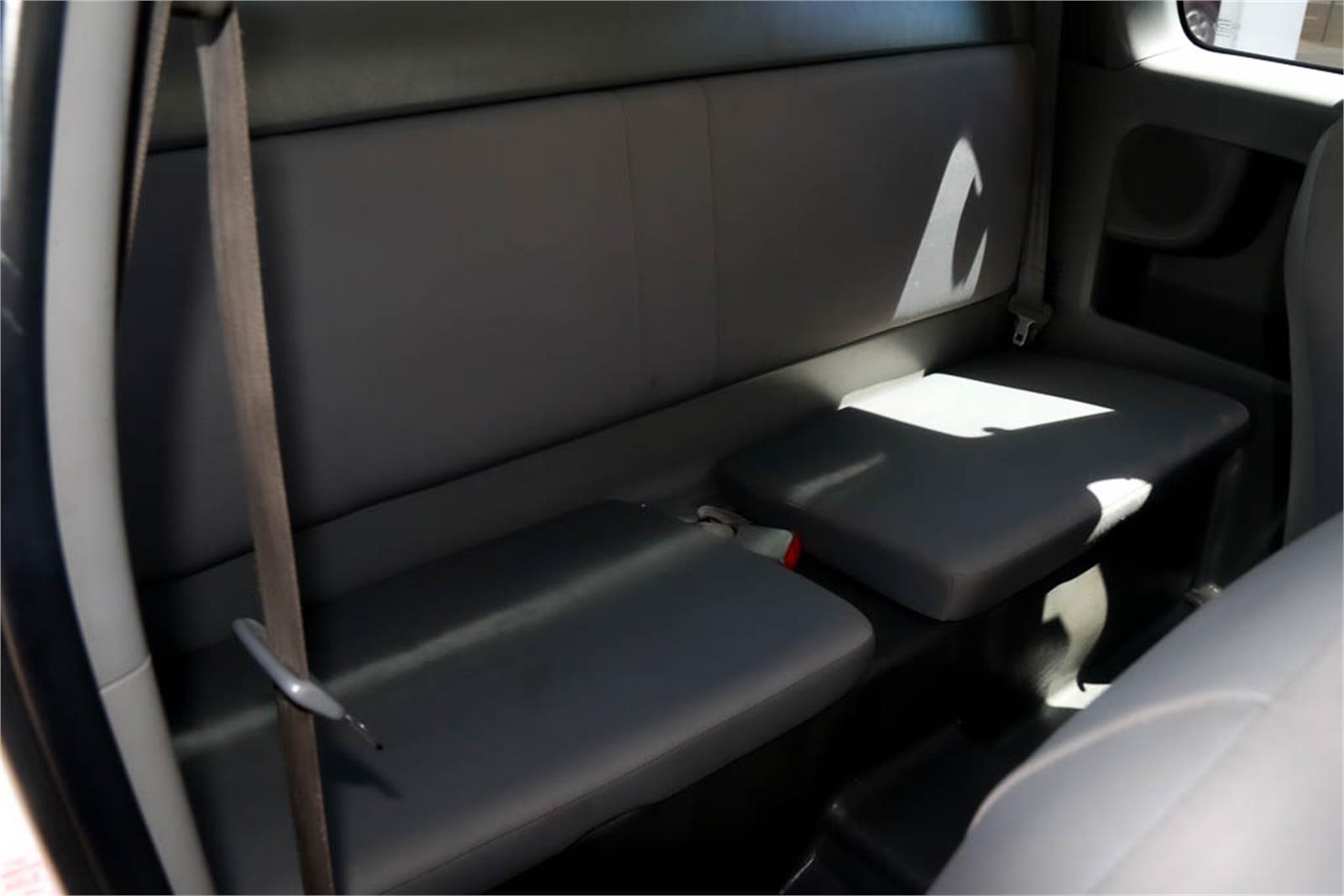 2011 TOYOTA HILUX KUN26R SR MANUAL CAB CHASSIS