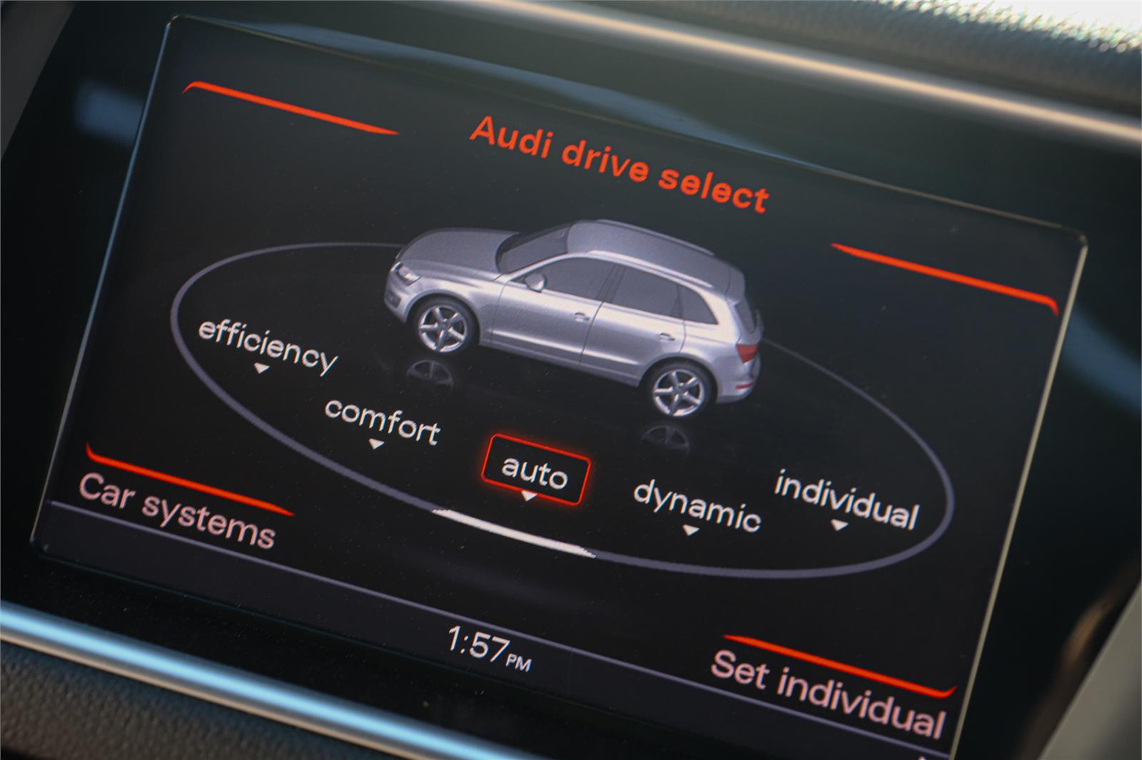 2013 AUDI SQ5 8R MY14 3.0 TDI QUATTRO 8 SP AUTOMATIC 5D WAGON