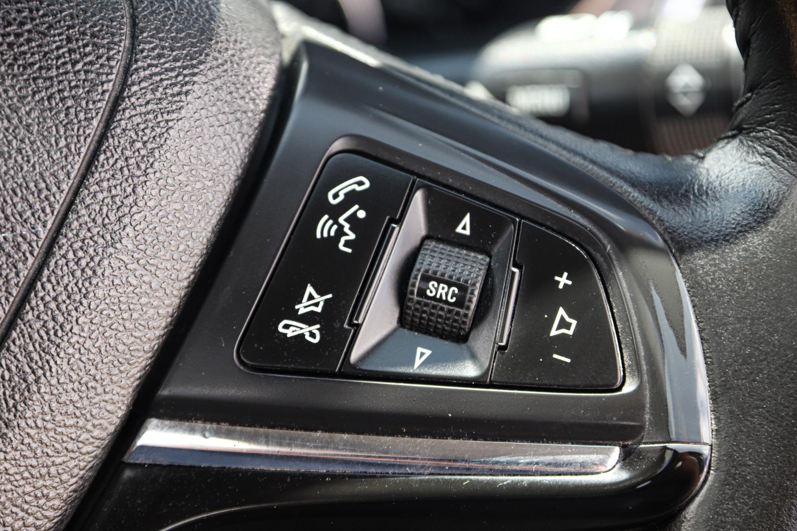 2015 HOLDEN UTE VF II SV6 SPORTS AUTOMATIC UTILITY