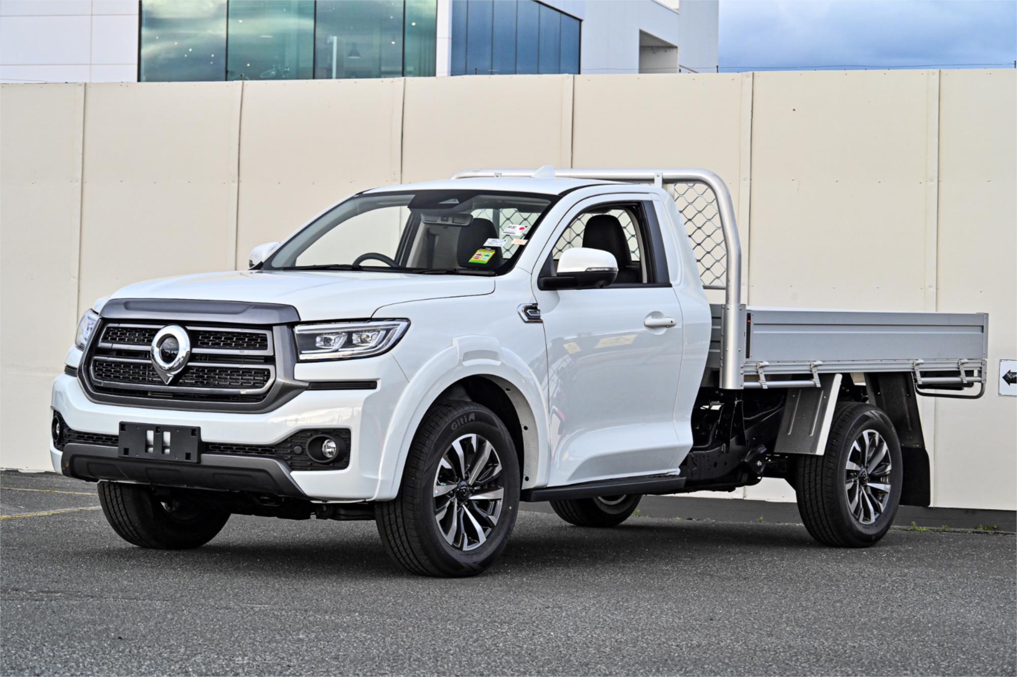2025 GWM CANNON NPW PREMIUM SPORTS AUTOMATIC TRAYTOP