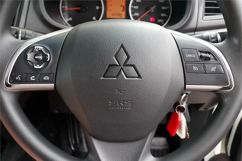 2017 MITSUBISHI TRITON MQ GLX MANUAL CAB CHASSIS